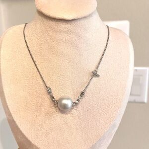 Natural Australia South Pearl with necklace
